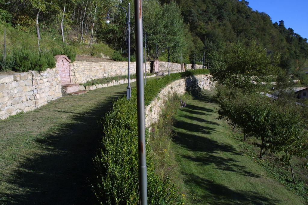Castel Martino Villa Cortemilia Екстериор снимка