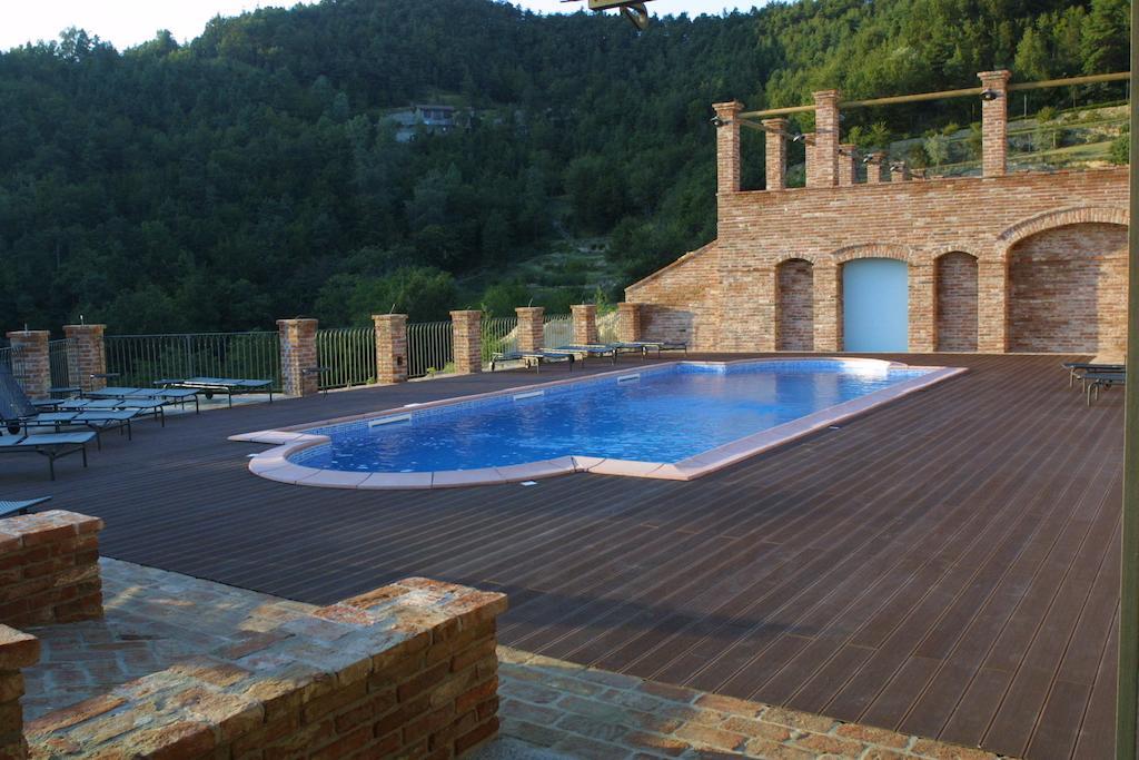 Castel Martino Villa Cortemilia Екстериор снимка